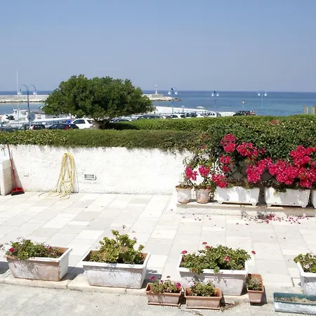 Lägenhet La Maison Chic Beach Villanova di Ostuni